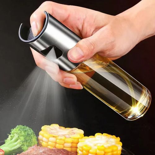 Oil sprayer for air fryer designed to apply a controlled mist of oil to food before cooking.
